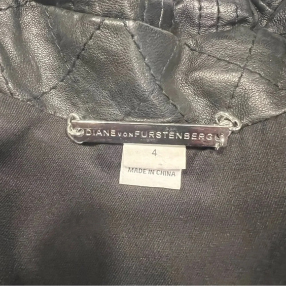 Diane Von Furstenberg Cupcake Tiered Ruffle Leather Bomber Jacket Sz-4 - Picture 6 of 9
